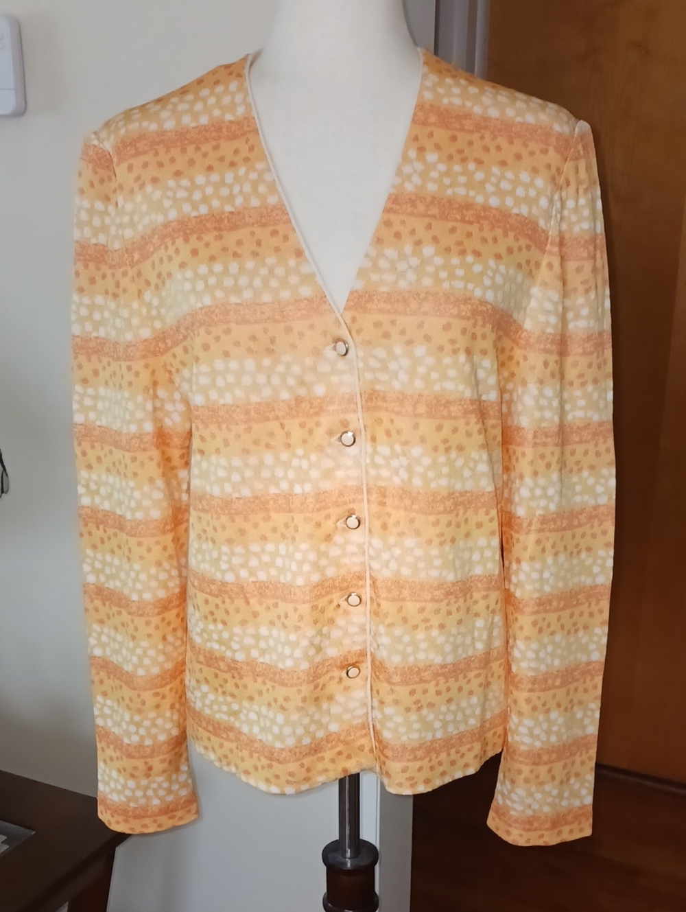 ST.JOHN Collection Cardigan Knit Jacket Long Sleeve V Neck Orange Yellow 12